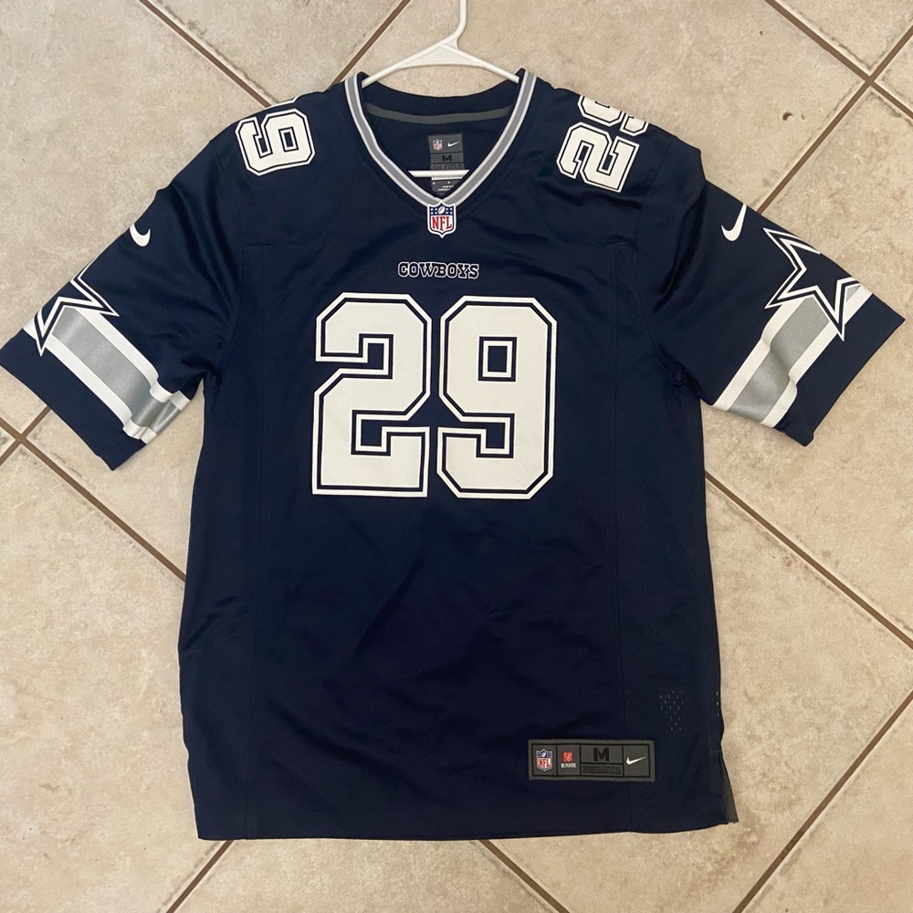 brand new nike mens NFL Dallas Cowboys Demarco Murray jersey!